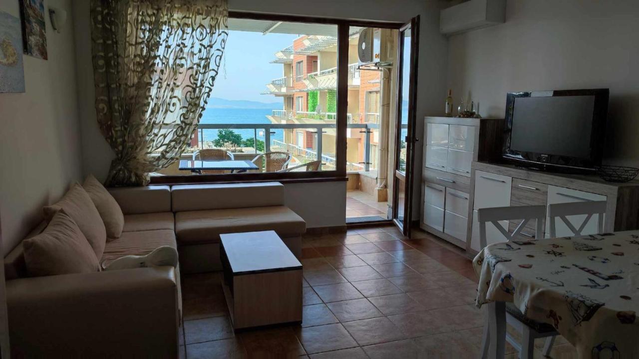 Cozy Apartment With Sea View And Free Parking ポモリエ エクステリア 写真